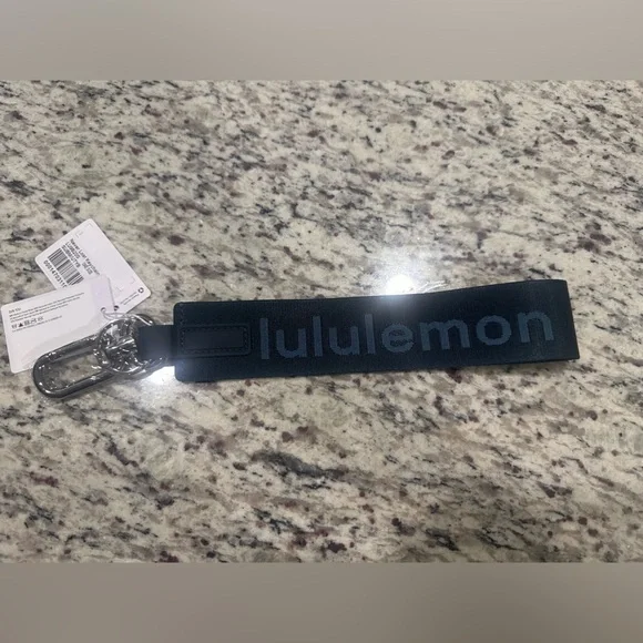 Never lost key chain. Color- Submarine! - Picture 3 of 4